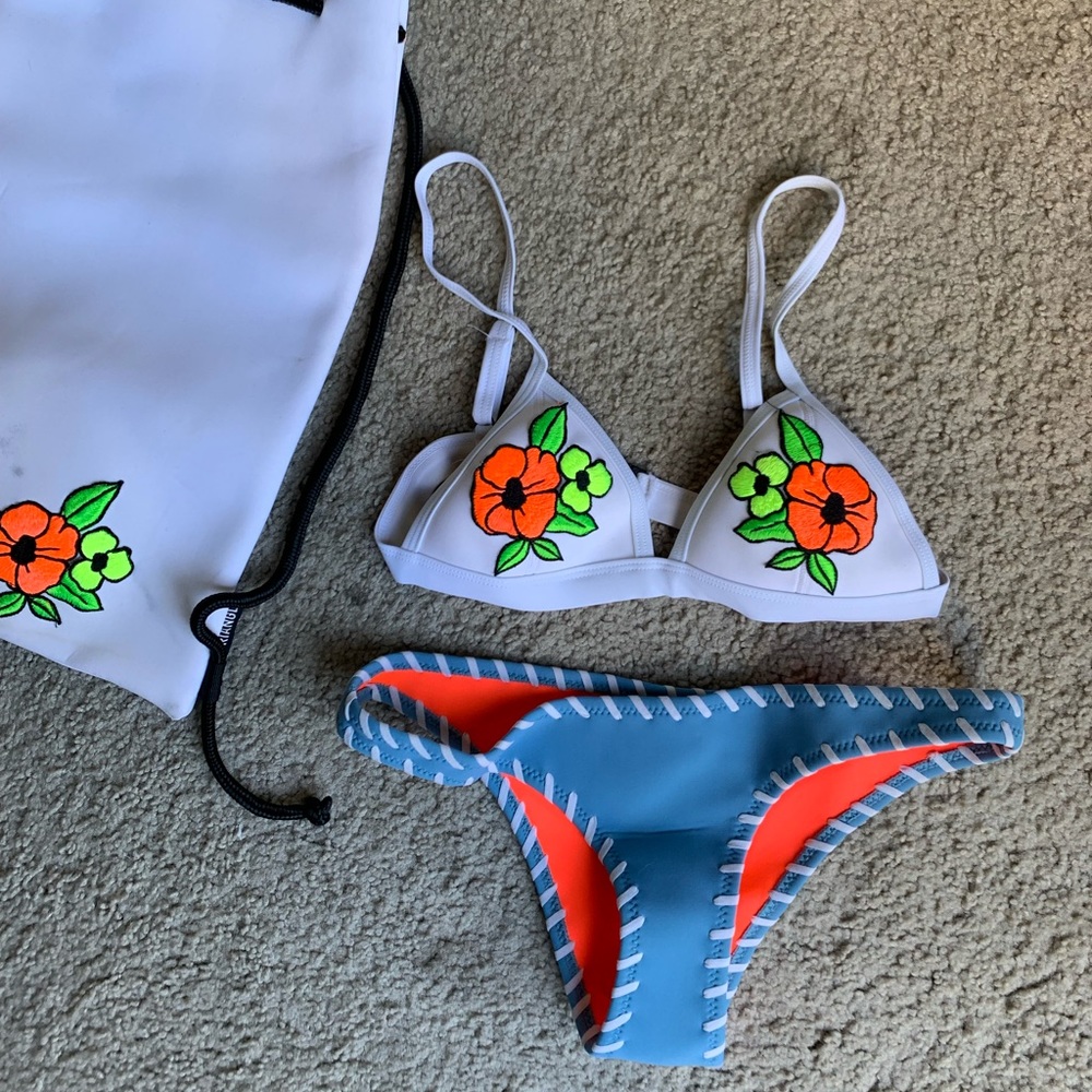 Triangl bikini